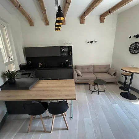 Domus Castel Sant'angelo Apartment